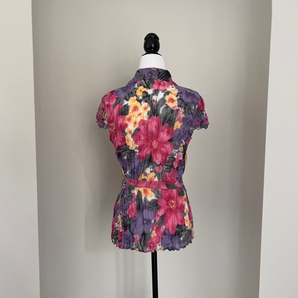 Floral Blouse - Picture 4 of 4